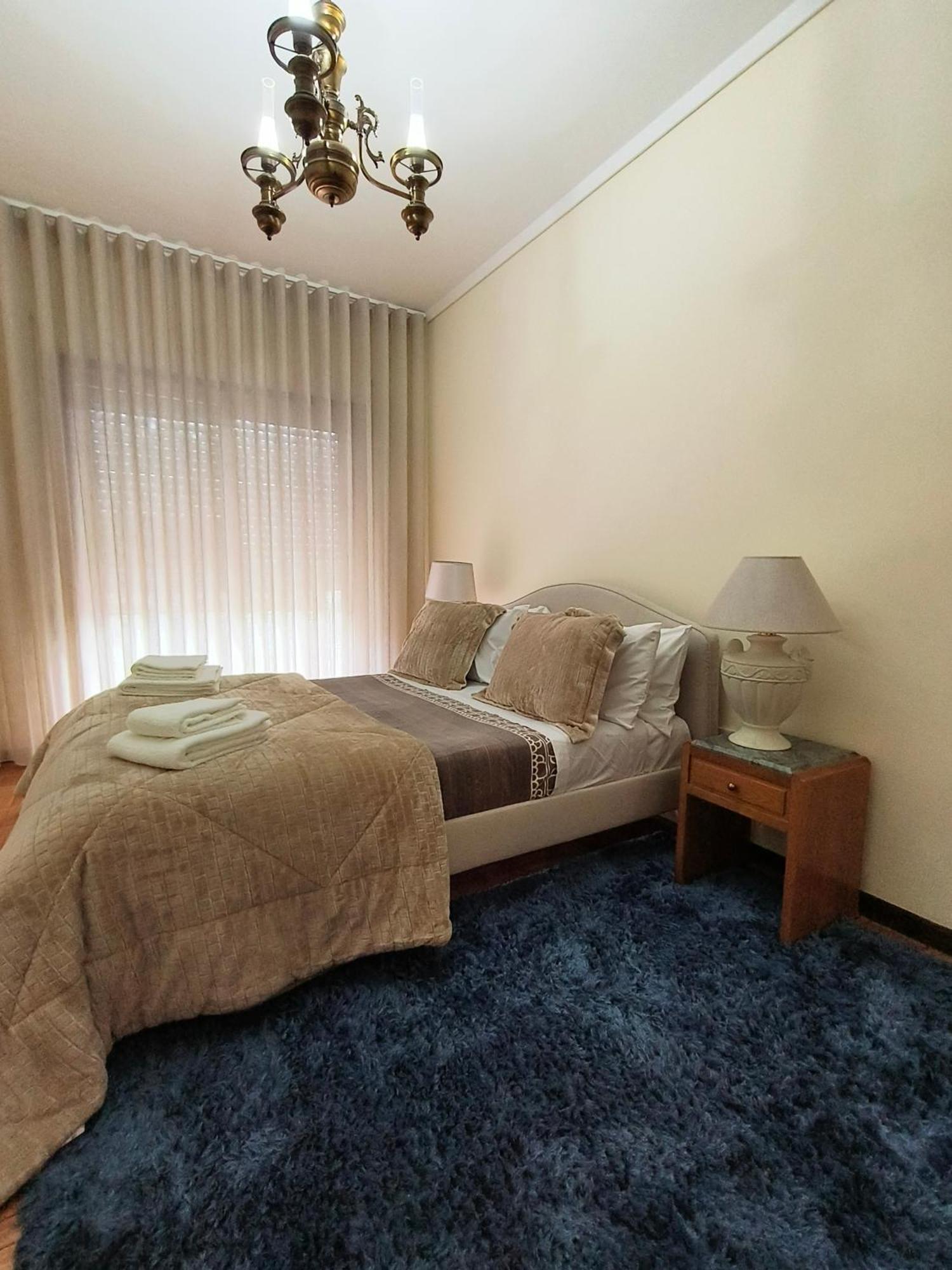 Art Gallery Apartment Порту Экстерьер фото