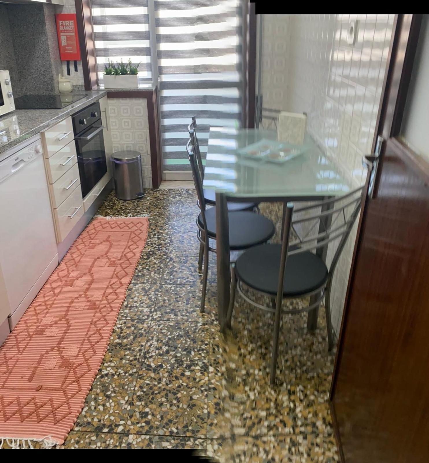 Art Gallery Apartment Порту Экстерьер фото