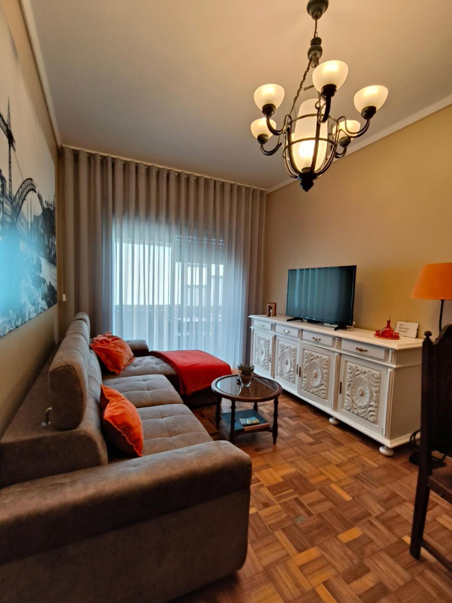 Art Gallery Apartment Порту Экстерьер фото
