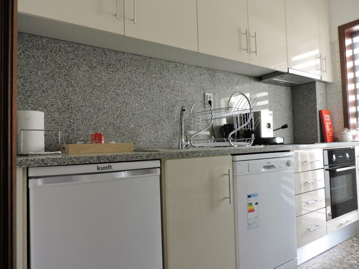 Art Gallery Apartment Порту Экстерьер фото