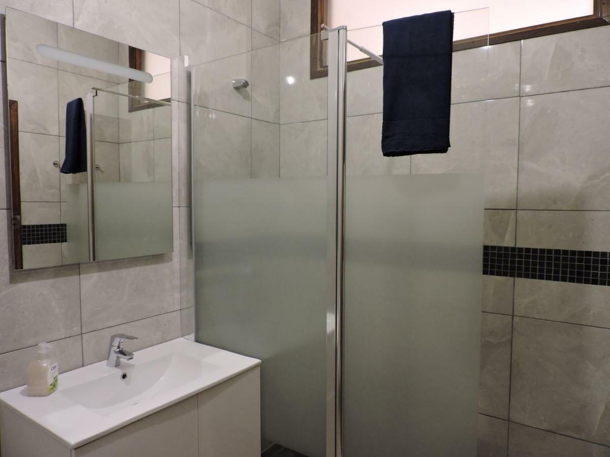 Art Gallery Apartment Порту Экстерьер фото